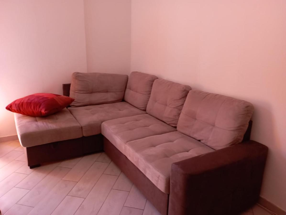 Family Apartment Brindisi Buitenkant foto